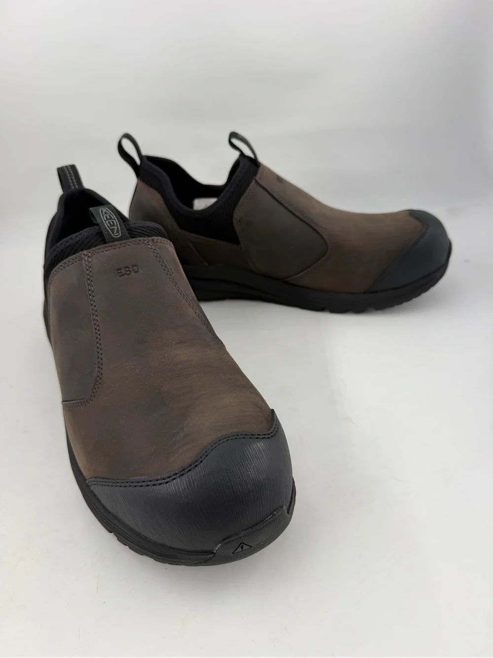 Keen Men’s Targhee III Apex Waterproof-SZ 12- Brown Extra Wide Slip-On Shoes